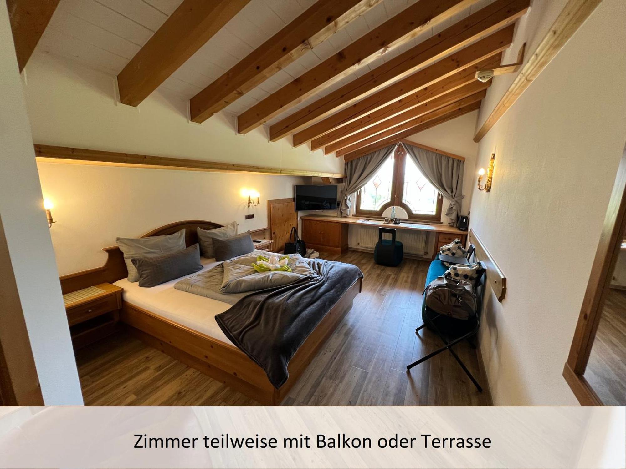 Alpenhotel Tyrol - B&B Konzepthotel - Adults Only ペルティサウ エクステリア 写真
